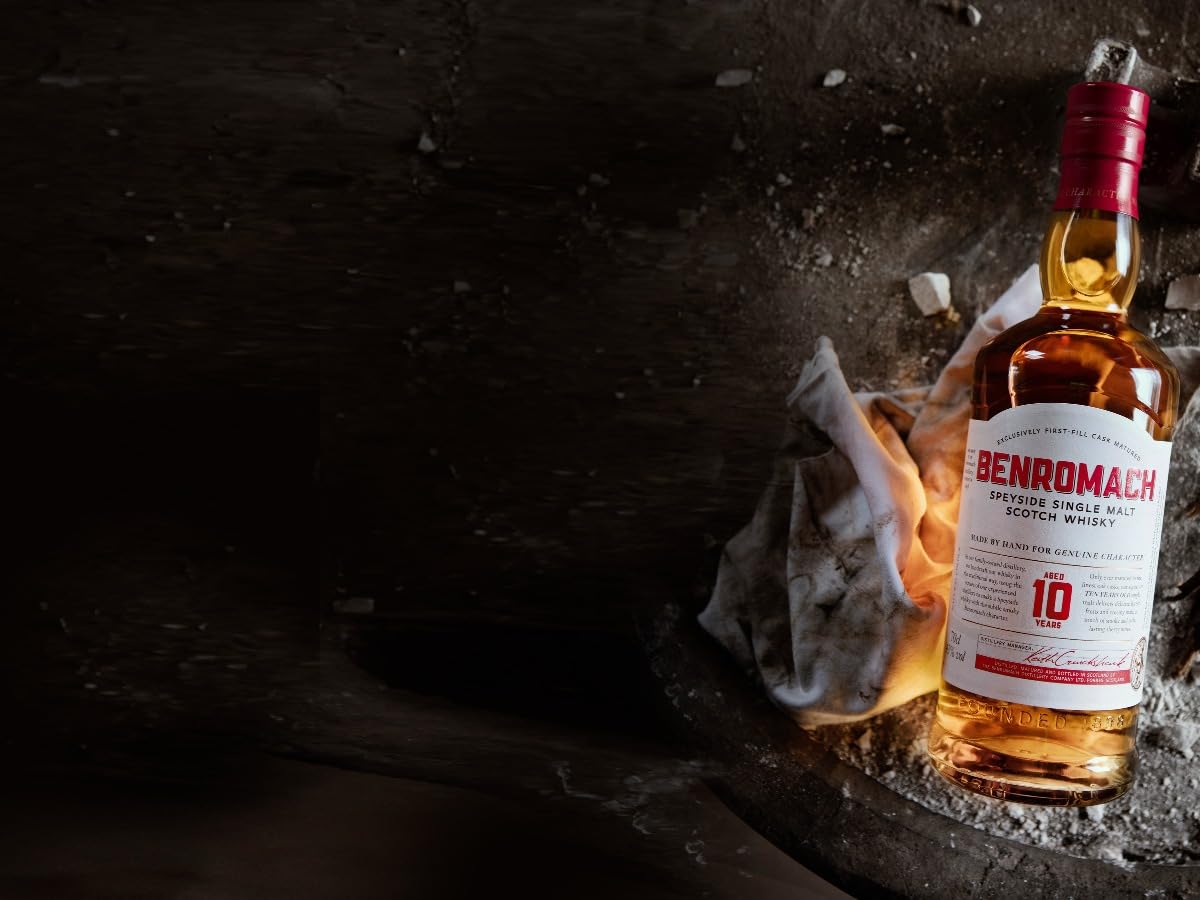 Amazon.co.jp: ベンロマック 10年 [モルト ウイスキー イギリス 700ml